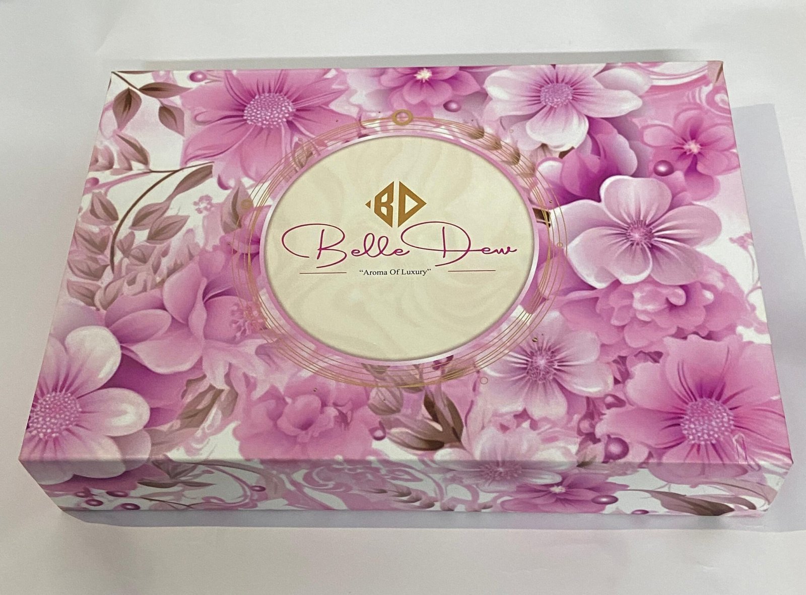 BelleDew Premium Gift Box – 7-in-1 Skincare & Fragrance Combo (1) BelleDew Premium Gift Box – 7-in-1 Skincare & Fragrance Combo (2)